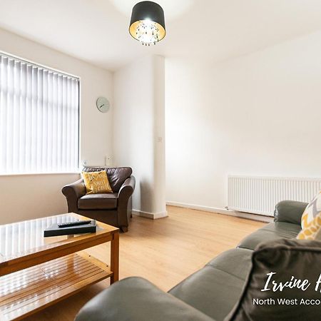 Irvine Contractor Accommodation Лей Экстерьер фото