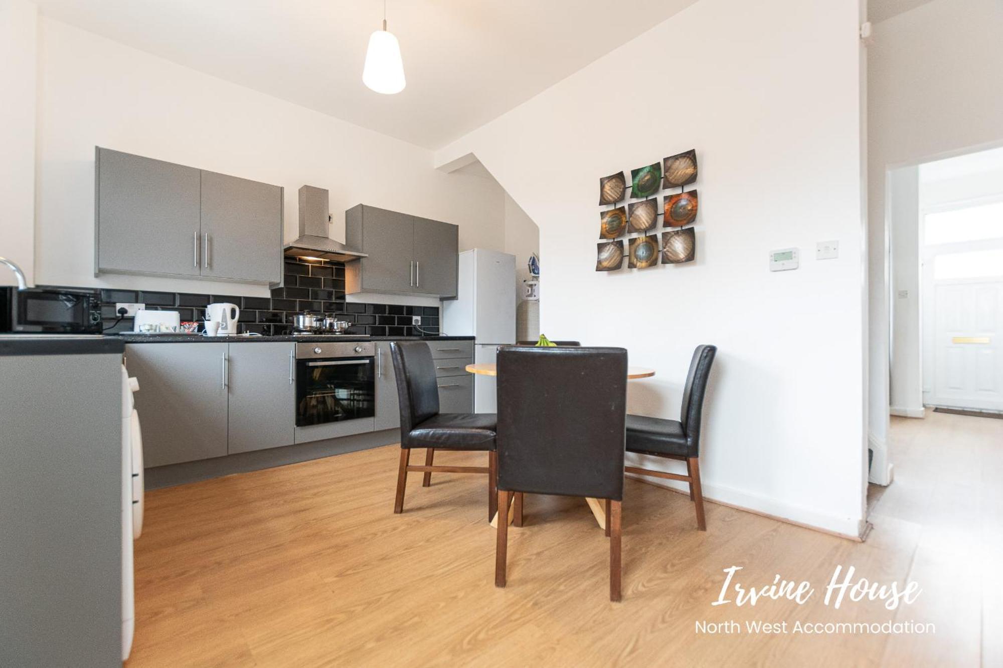 Irvine Contractor Accommodation Лей Экстерьер фото
