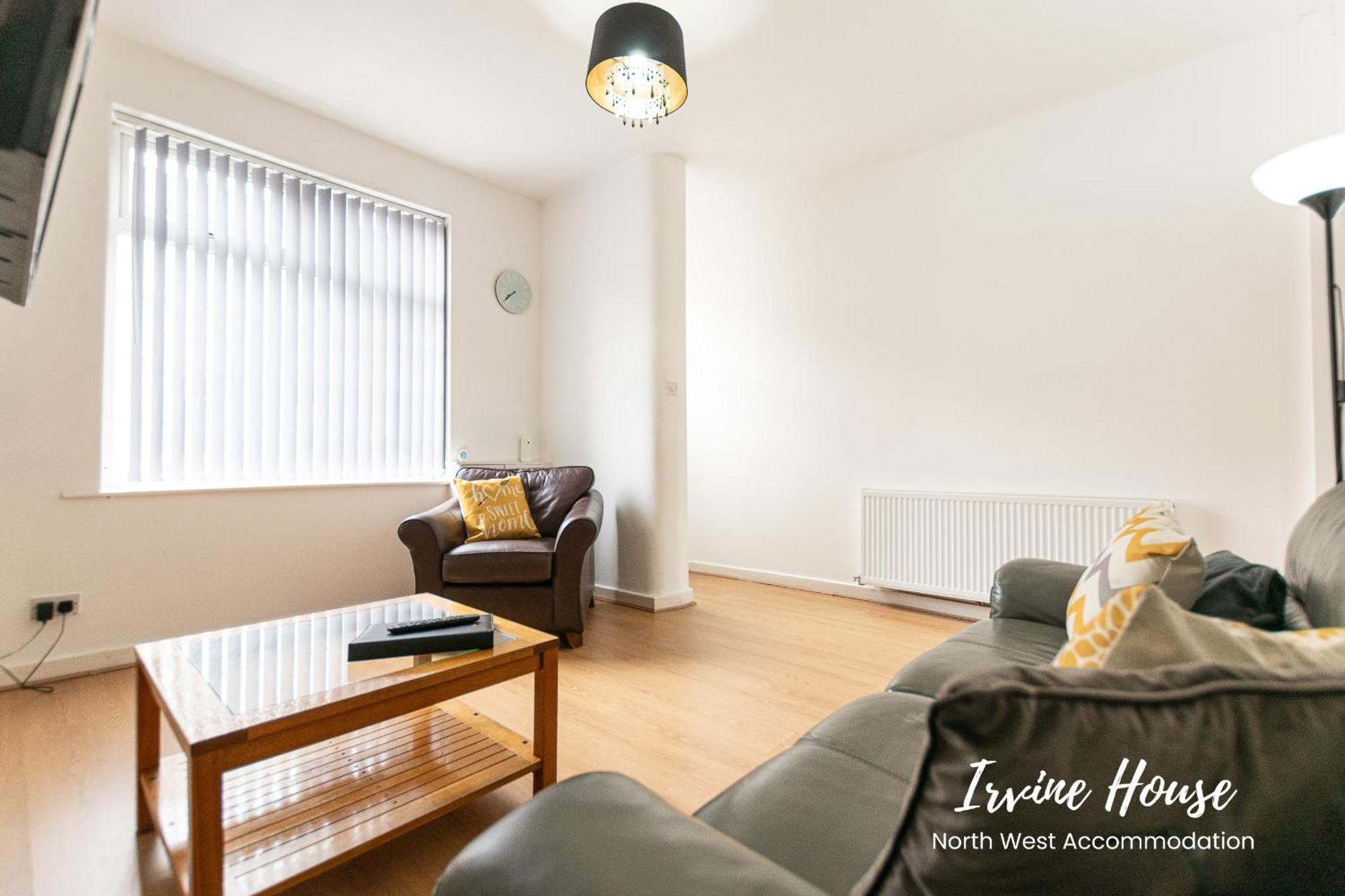 Irvine Contractor Accommodation Лей Экстерьер фото