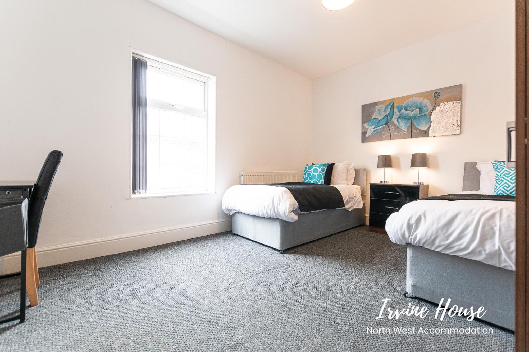 Irvine Contractor Accommodation Лей Экстерьер фото